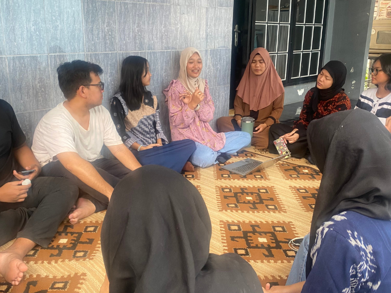 Belajar Mengungkapkan Pendapat di Usia Remaja